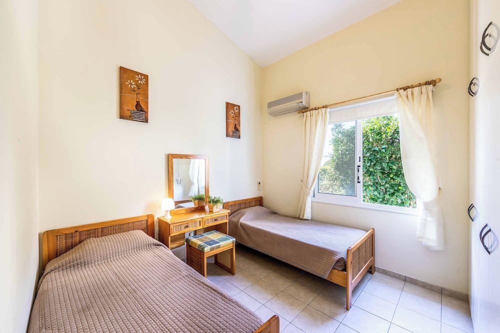 Villa Kampos