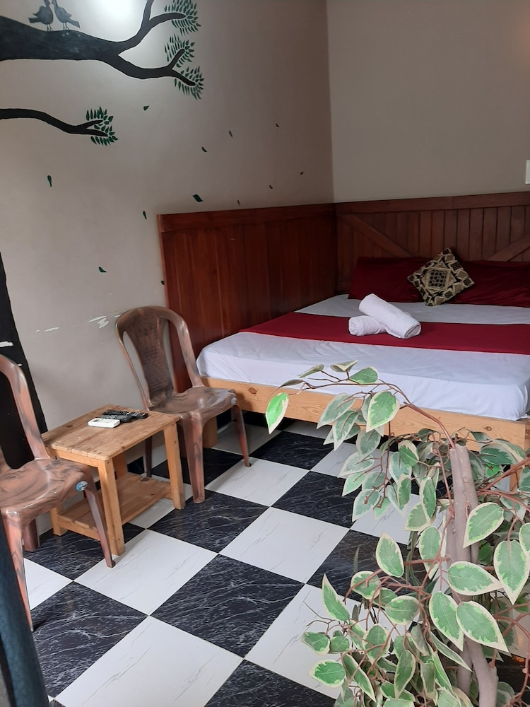 Casa Almeida Guest House