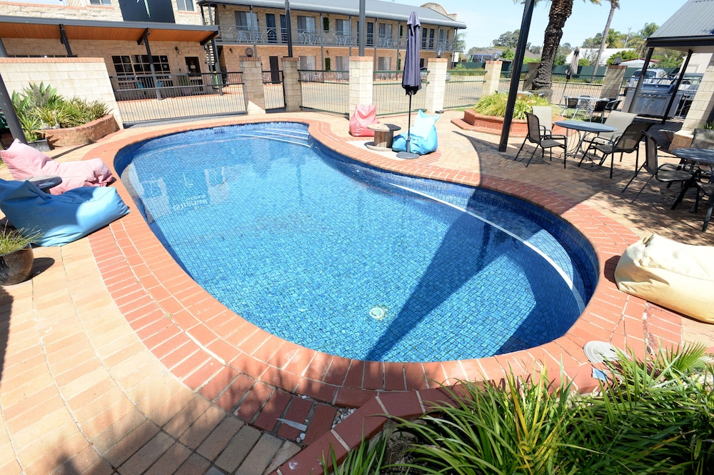 Mulwala Paradise Palms Motel