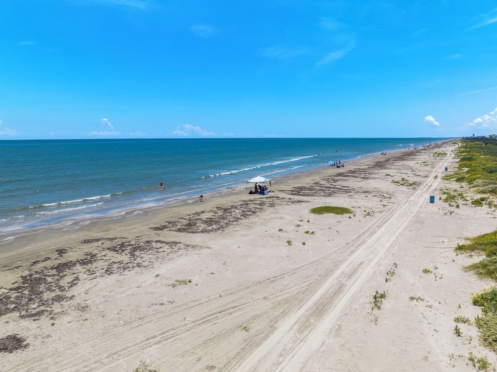 Life's A Beach by Ryson Vacation Rentals