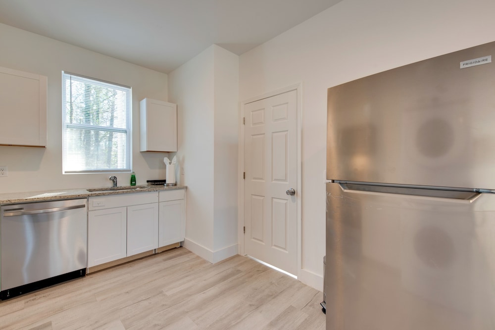 3 Mi to Six Flags: Apartment in Metro Atlanta