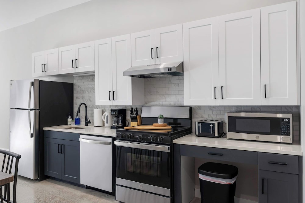 CozySuites at Textile