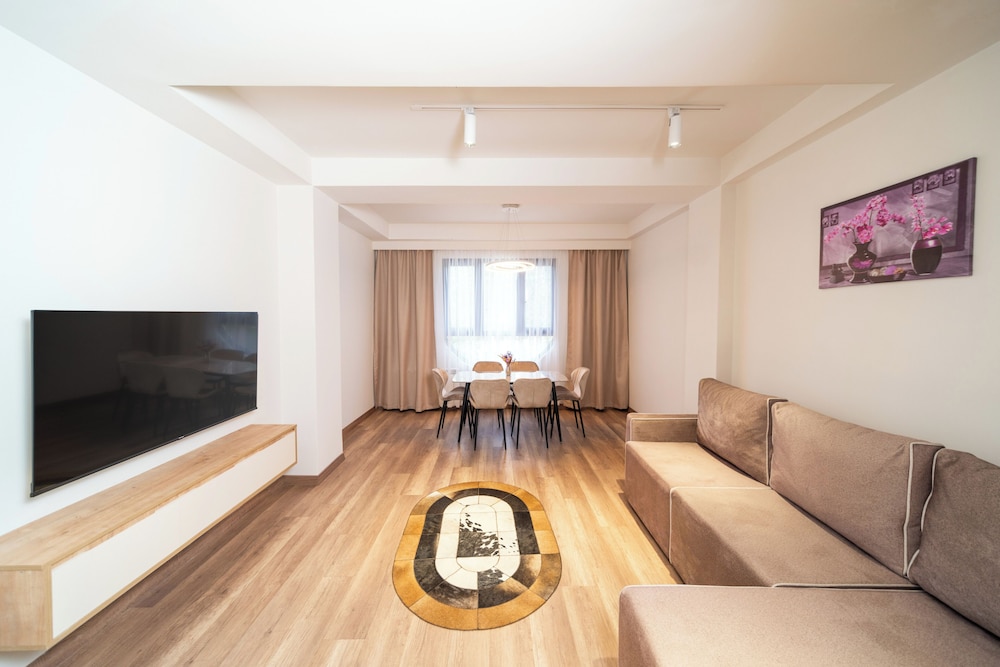 Taniqinn Dilijan Cottages