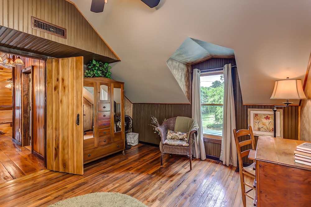 Butterfly Hollow BB - Property Image 23