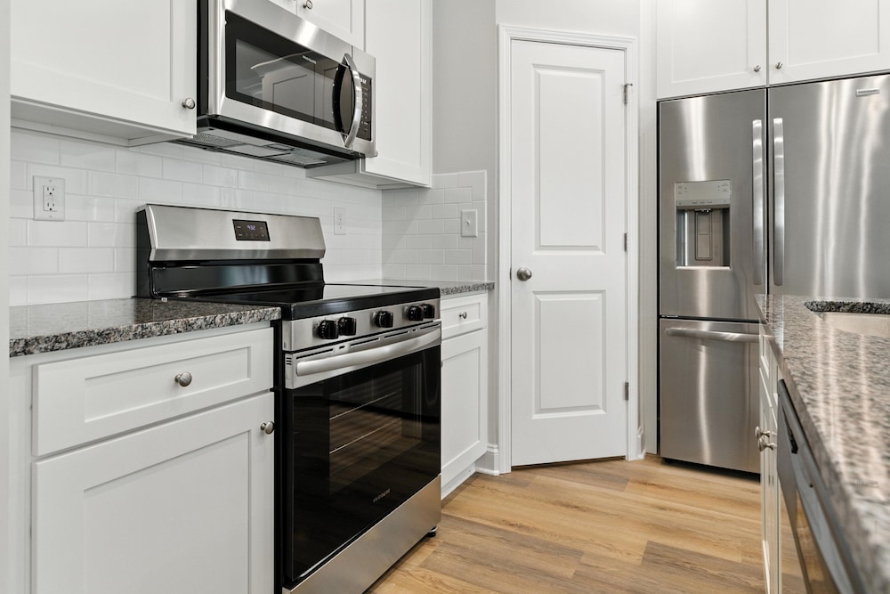 Charming Easley Retreat With Private Yard 3 Bedroom Townhouse