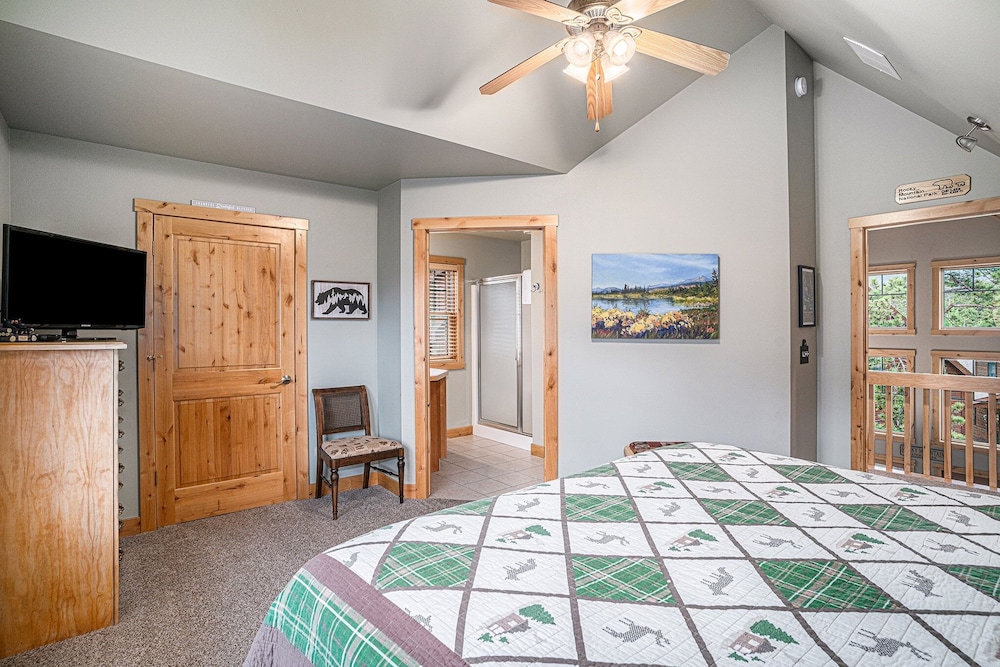 Cozy Solitude Cabins - Estes Park CO