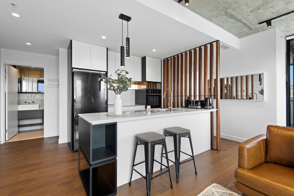 Executive 2-bed Apartment With Views, Gym and Spa