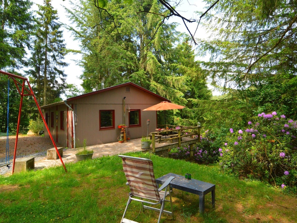 Chalet in a Green and Peaceful Environment