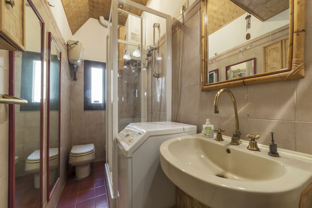 San Lorenzo Wooden Flat