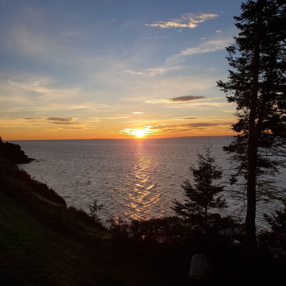 The Cliffside Inn