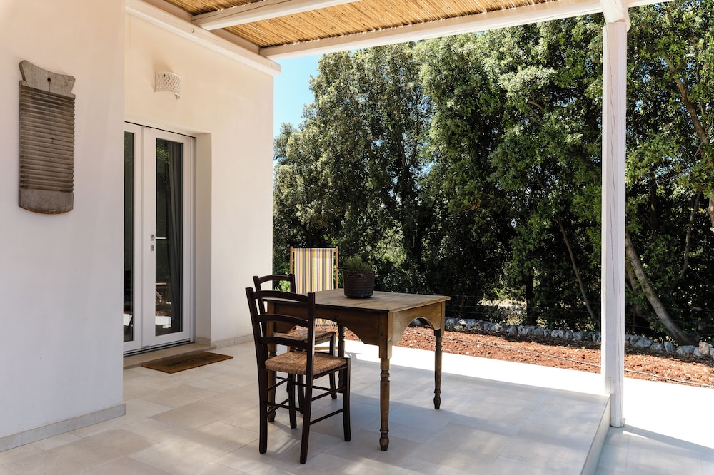 Villetta Foragno con giardino by Wonderful Italy