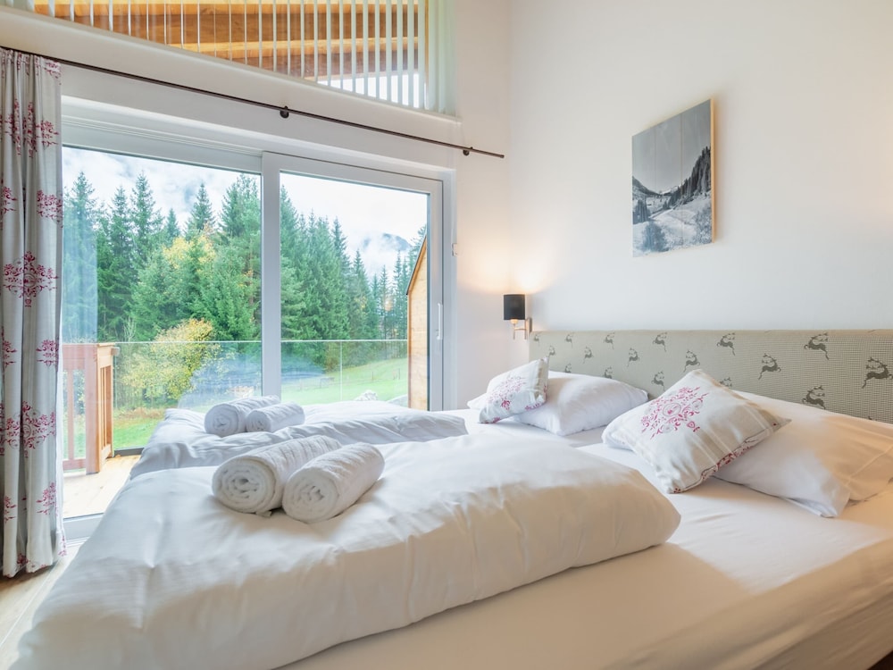 Luxurious Tauernlodge With Private Wellness Sauna view 3