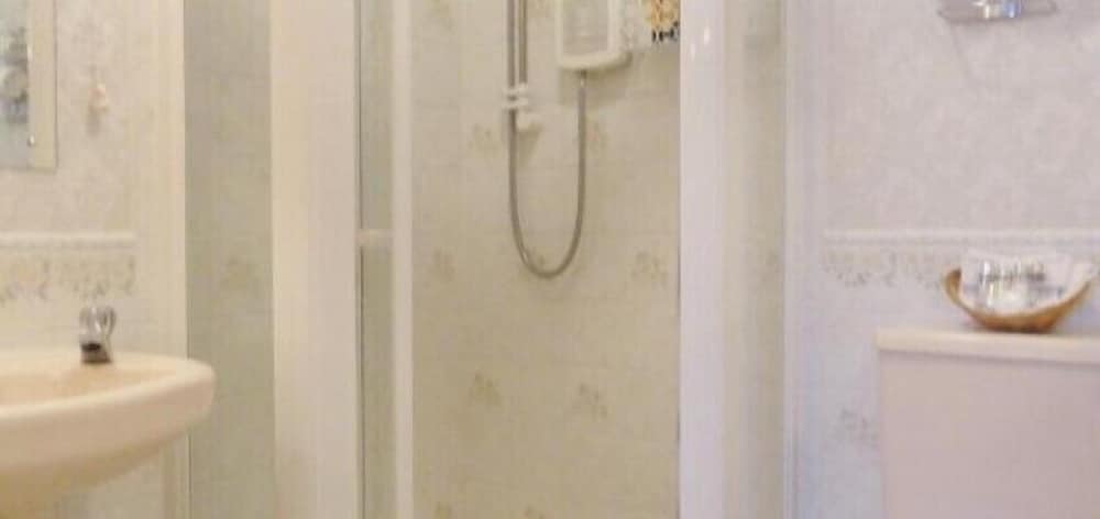 Braemar Guest House