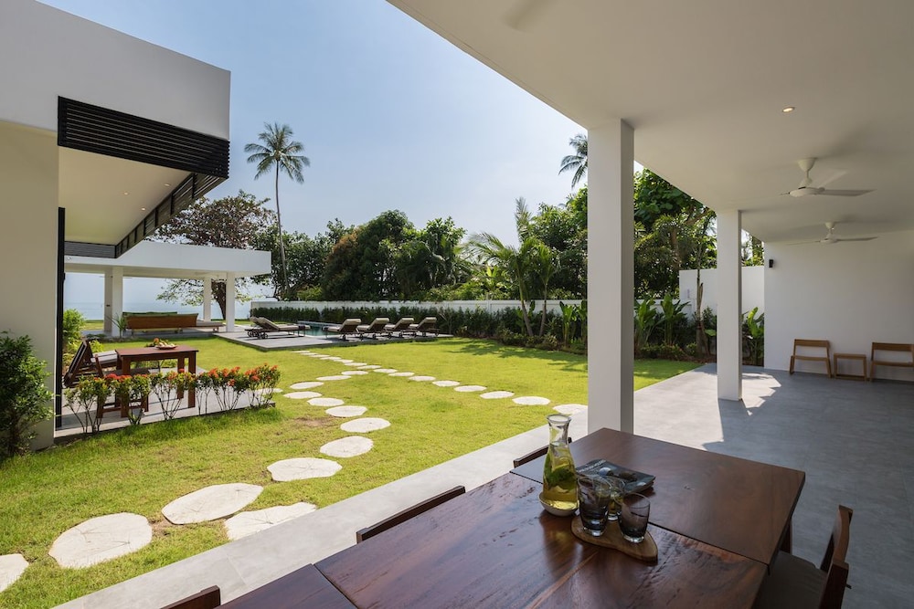 Villa Thansamaay