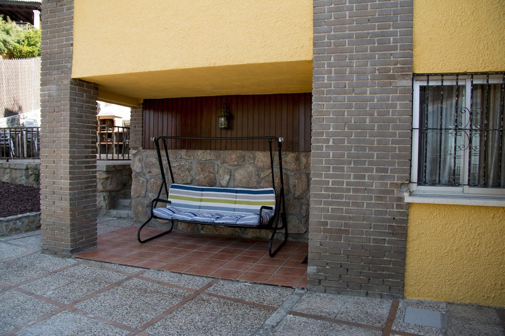 Photo 35