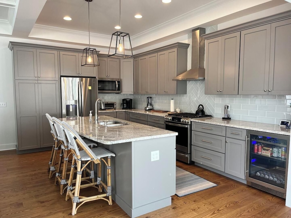 Munson Street 303
