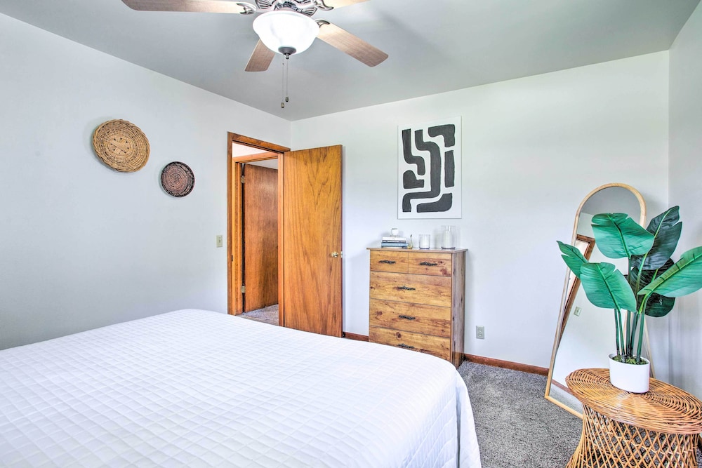 Woodward Vacations - Woodward Home Near Crystal Beach Water Park! - Property Image 4