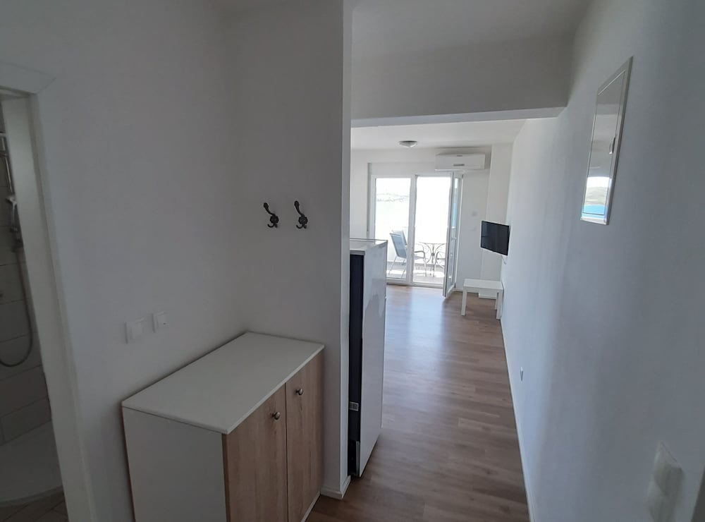 Apartments Lana