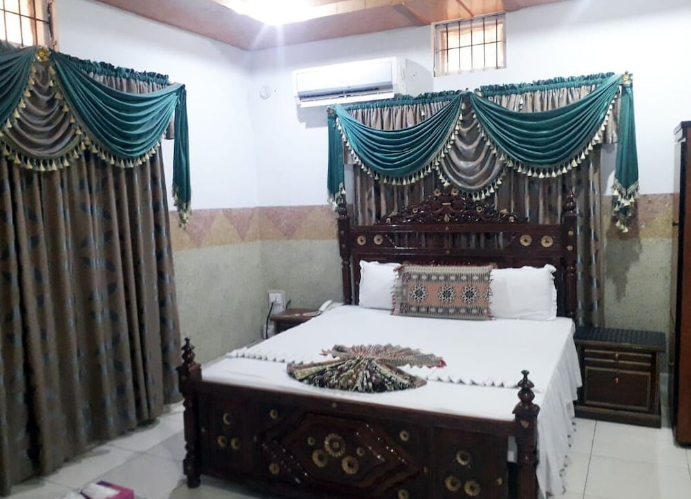 Indus Guest House, photo 11