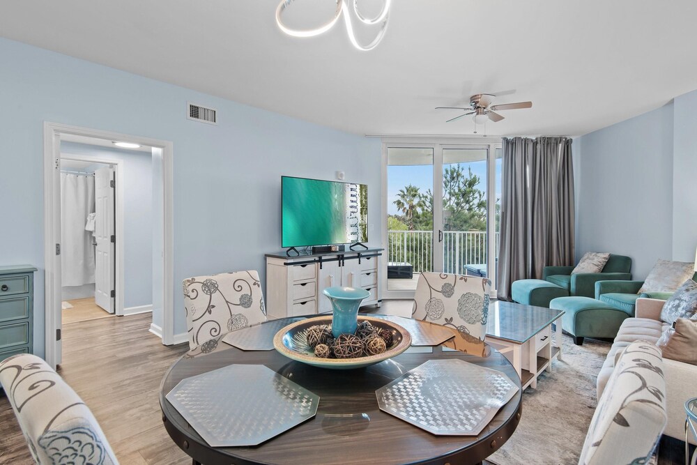 Palms Resort #2406 Jr. 2BR