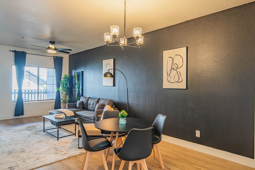 ROVE LIVING/KL - Hideaway North Scottsdale