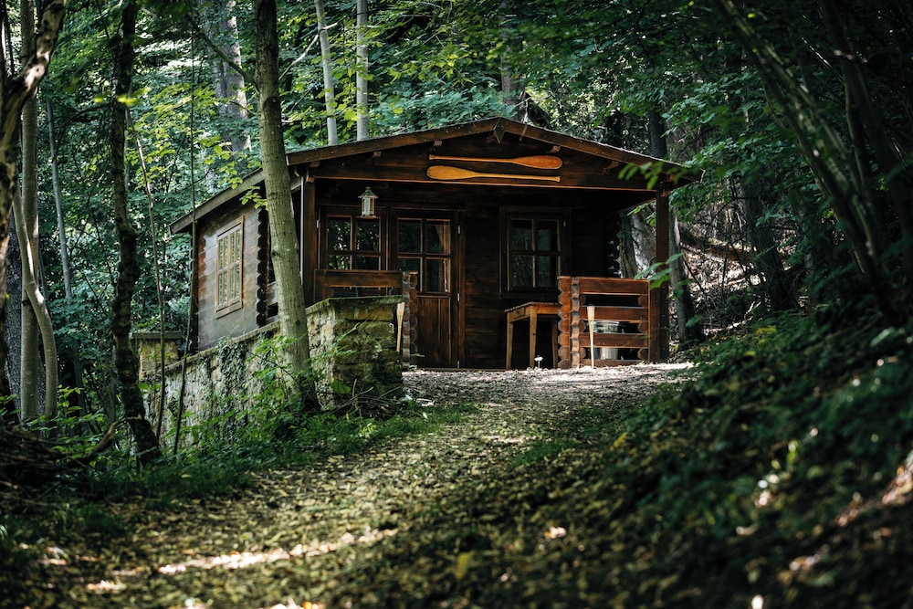 Cabane de la Saône by Lyon Country House