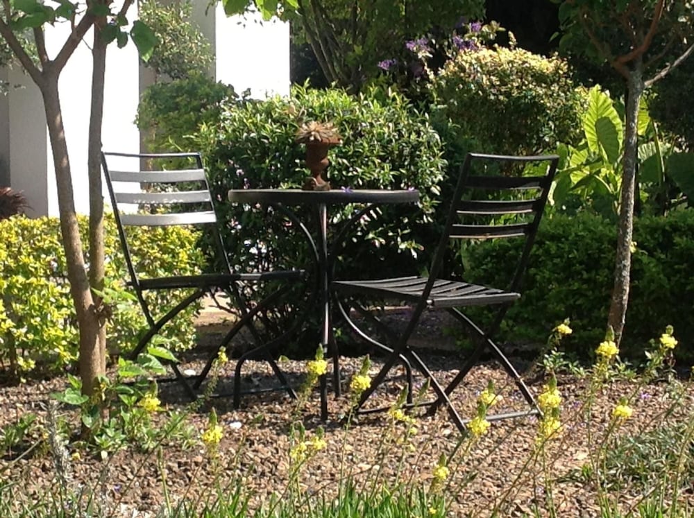 Plumbago Guest House