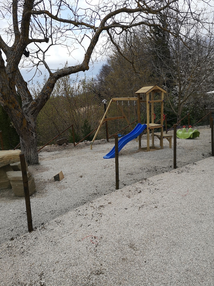 Photo 44