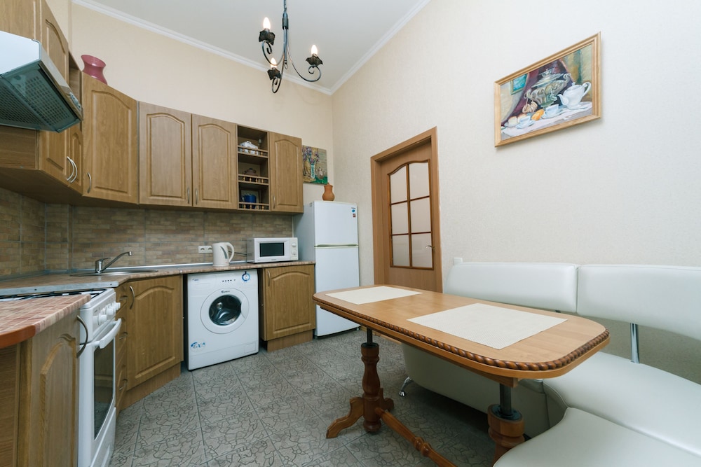 Alma Apartments