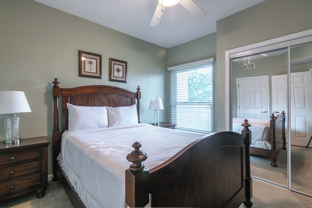 Beachview Condo in Legacy Tower1 -303 - With Reserved Parking Spot in Front