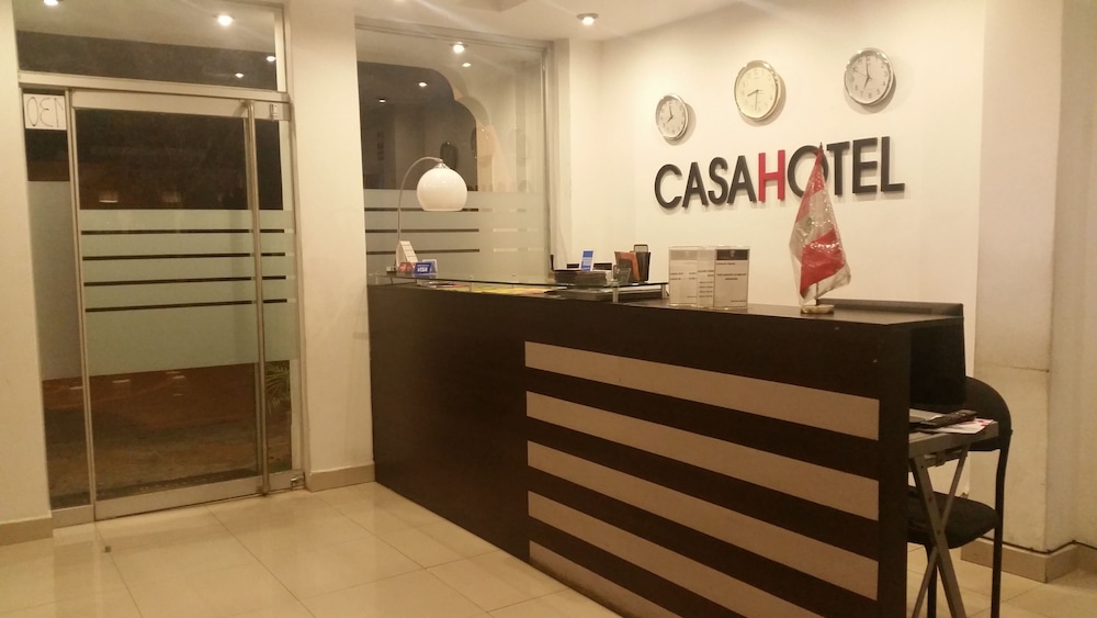 Hotel Casa Hotel Jockey Plaza Mall - Image 1