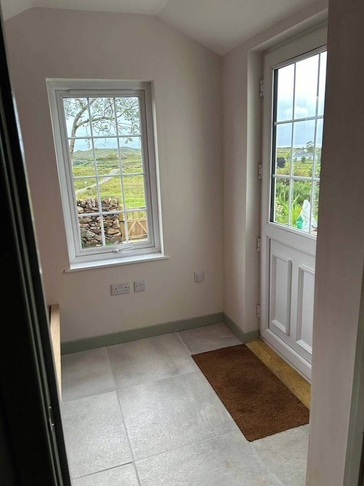2 Guests - Bbq & Patio - Sea Views