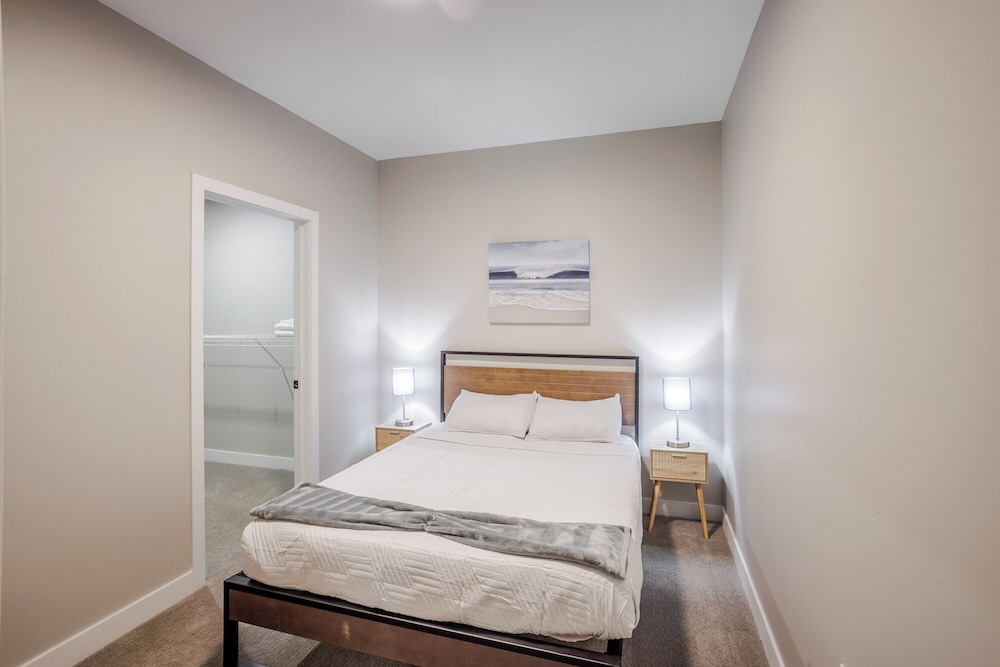 CozySuites at Textile