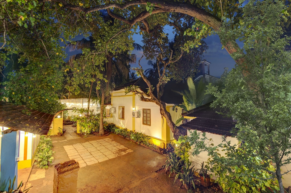 goSTOPS Lite Goa, Calangute