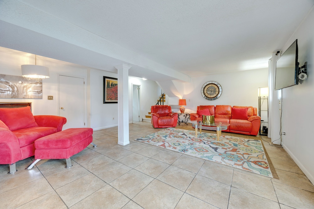 5 Mi to Trussville: Birmingham Home w/ Balcony