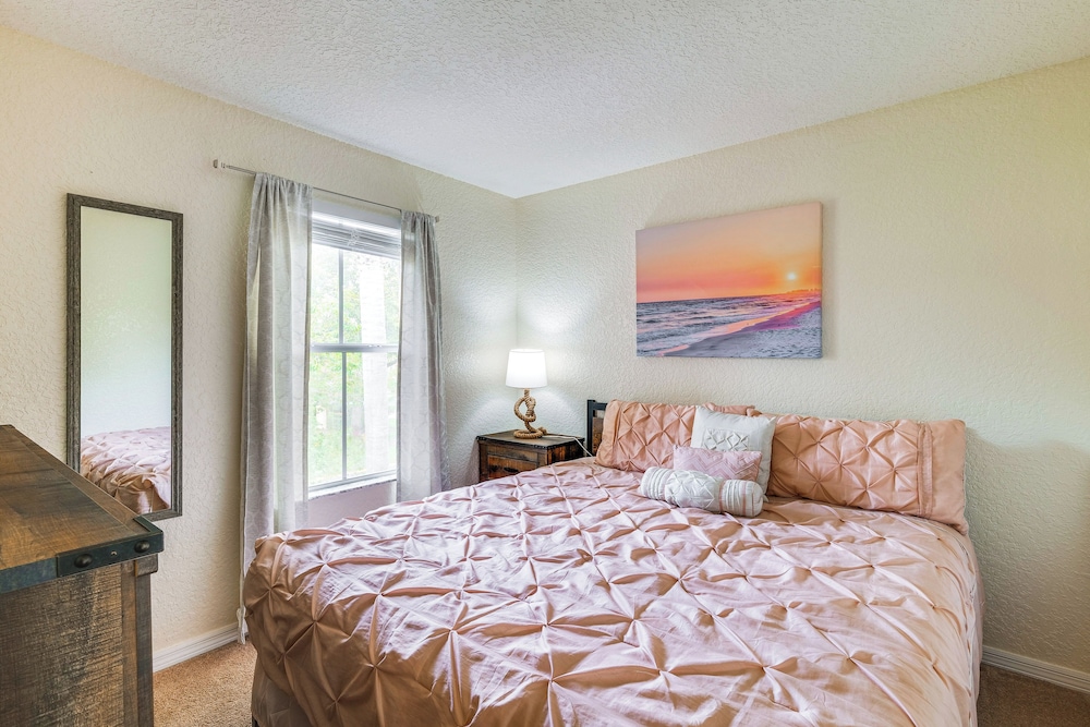 9 Mi to Disney! Regal Palms Resort Condo w/ Pools