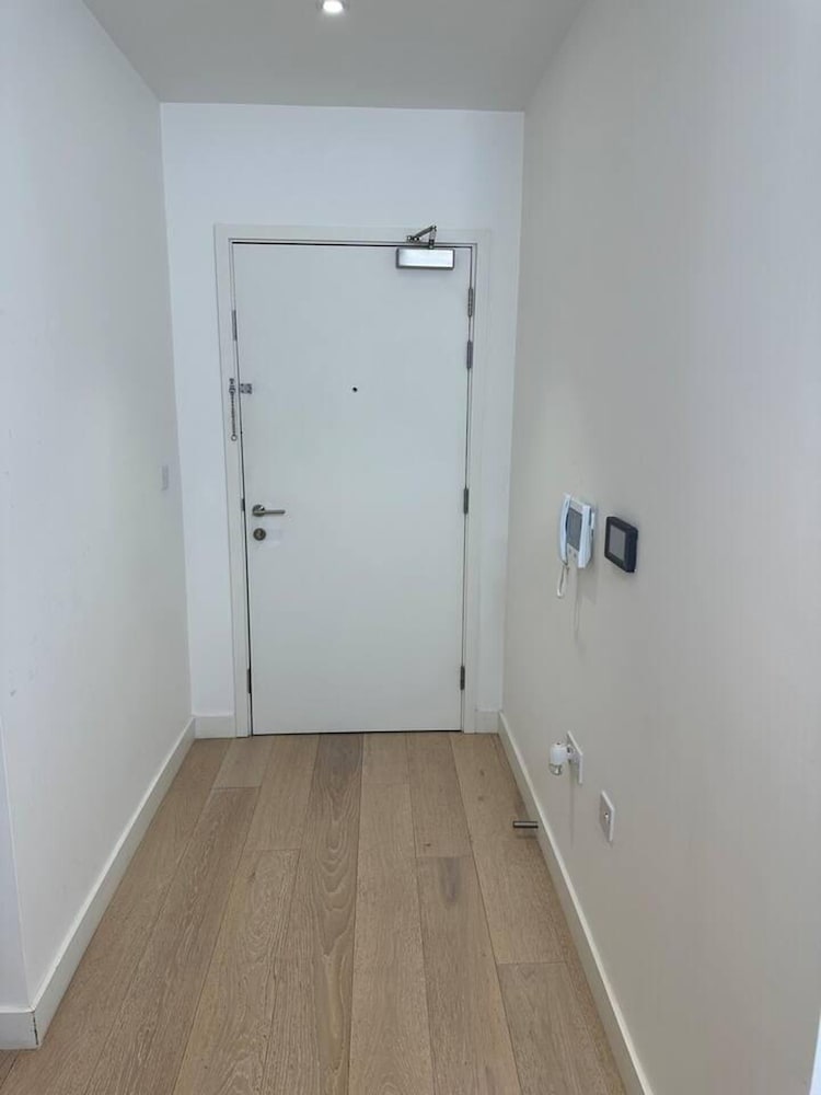 Impeccable 1-bed Apartment in London