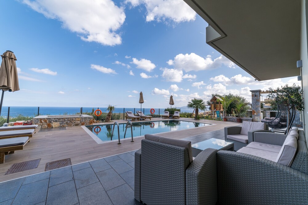 Villa Constandinos photo 3