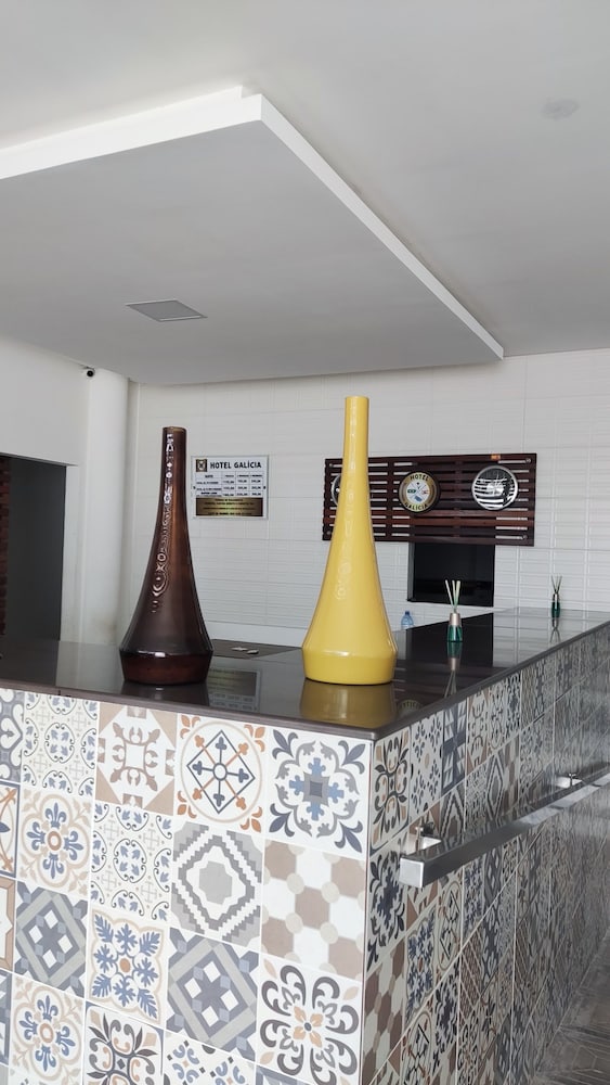 HOTEL GALICIA