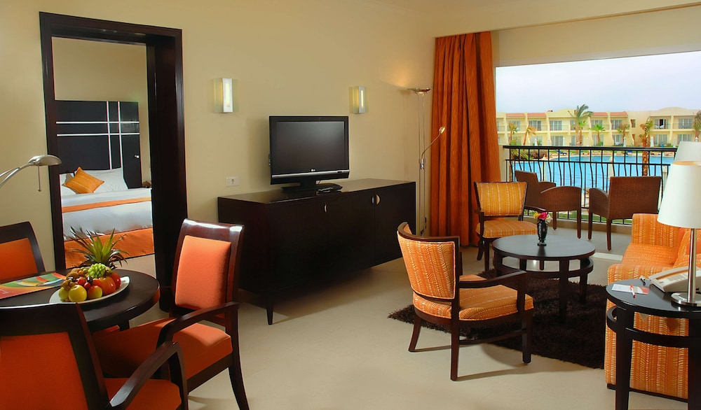 DoubleTree by Hilton Sharm El Sheikh - Sharks Bay Resort