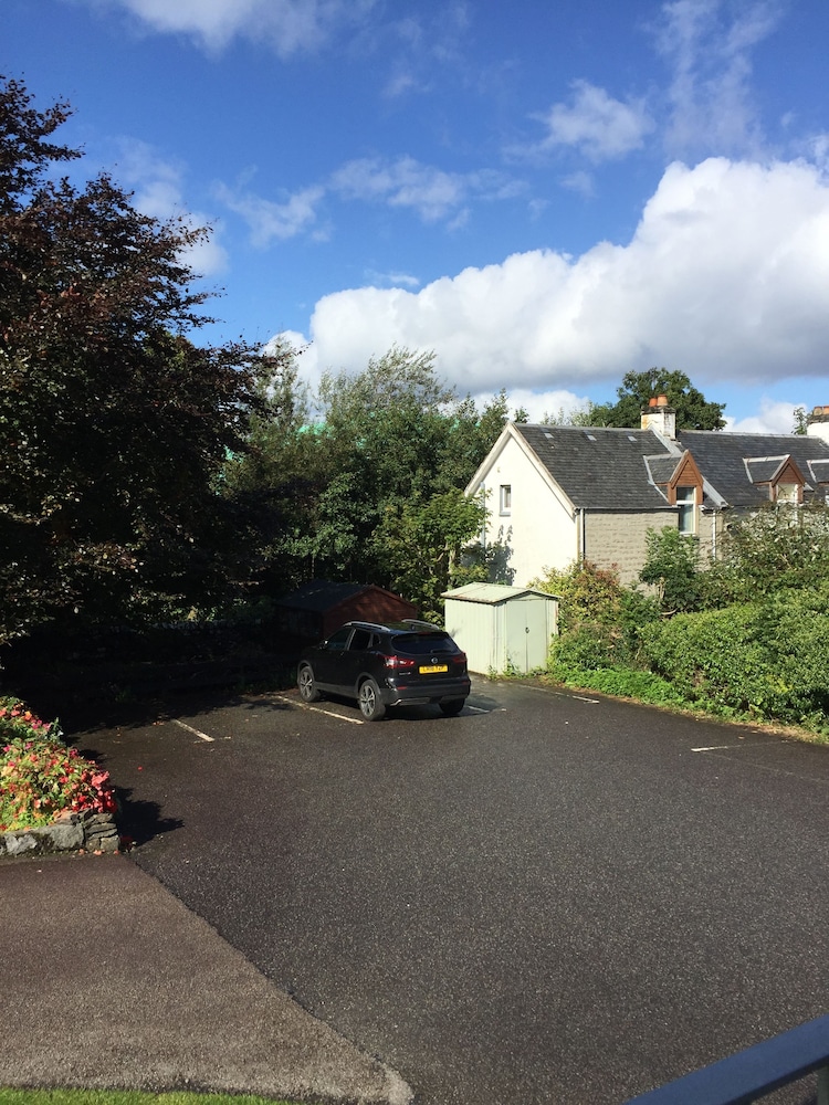 Oban Vacations - Kathmore Guest House - Property Image 8