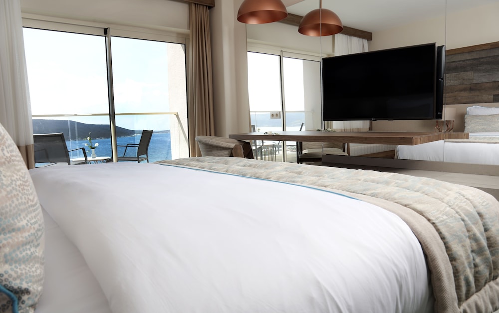 Design Plus Seya Beach Otel - Image 11