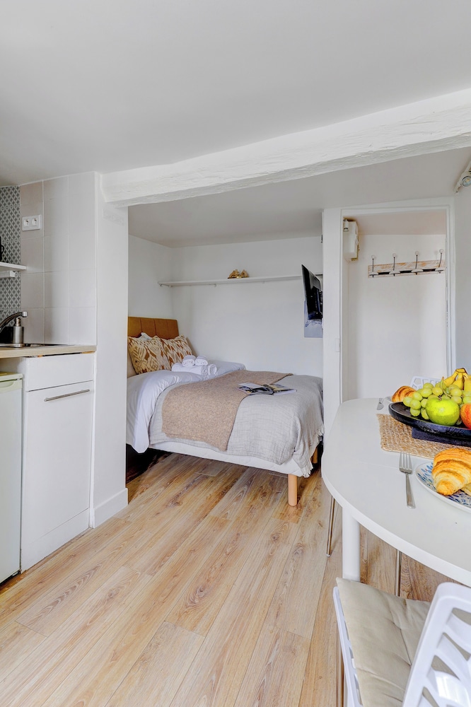 Bright Studio by Le Marais & Montorgueil