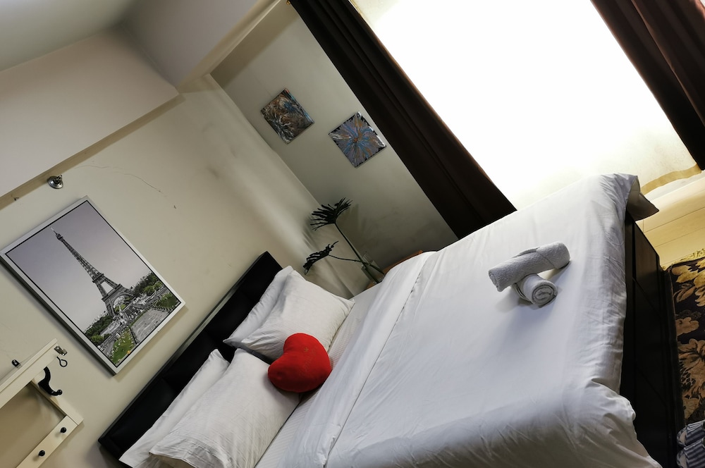 Cecillian Place Condotel view 2