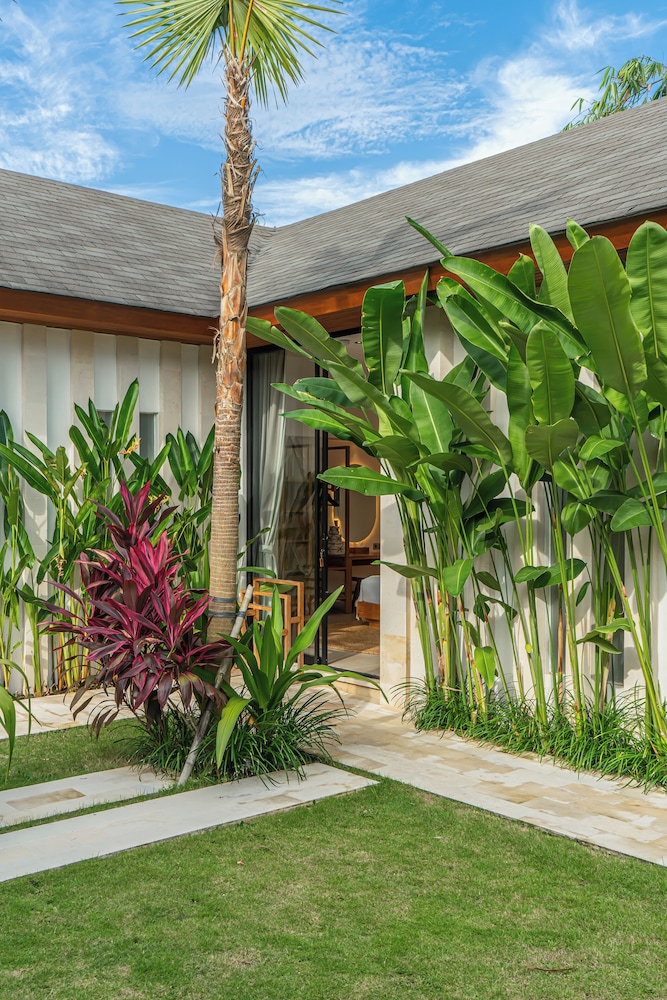 Rosita Ubud - Stunning 5BR Villa