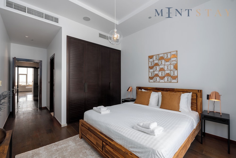 Tiara Residences - Mint Stay