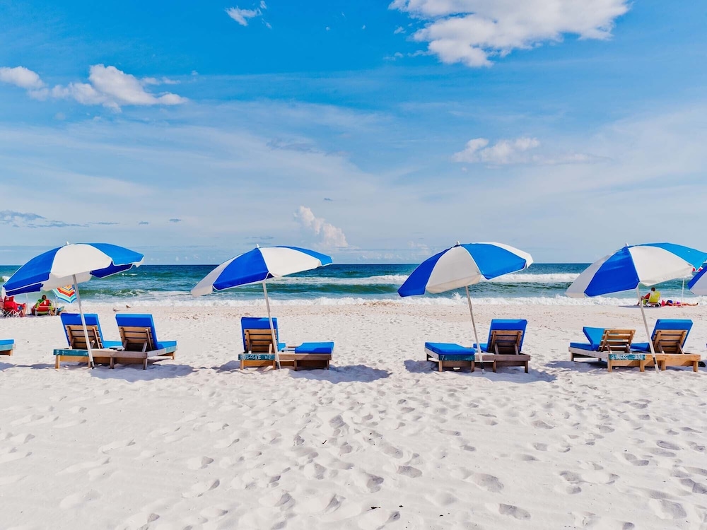 Tradewinds by Southern Vacation Rentals