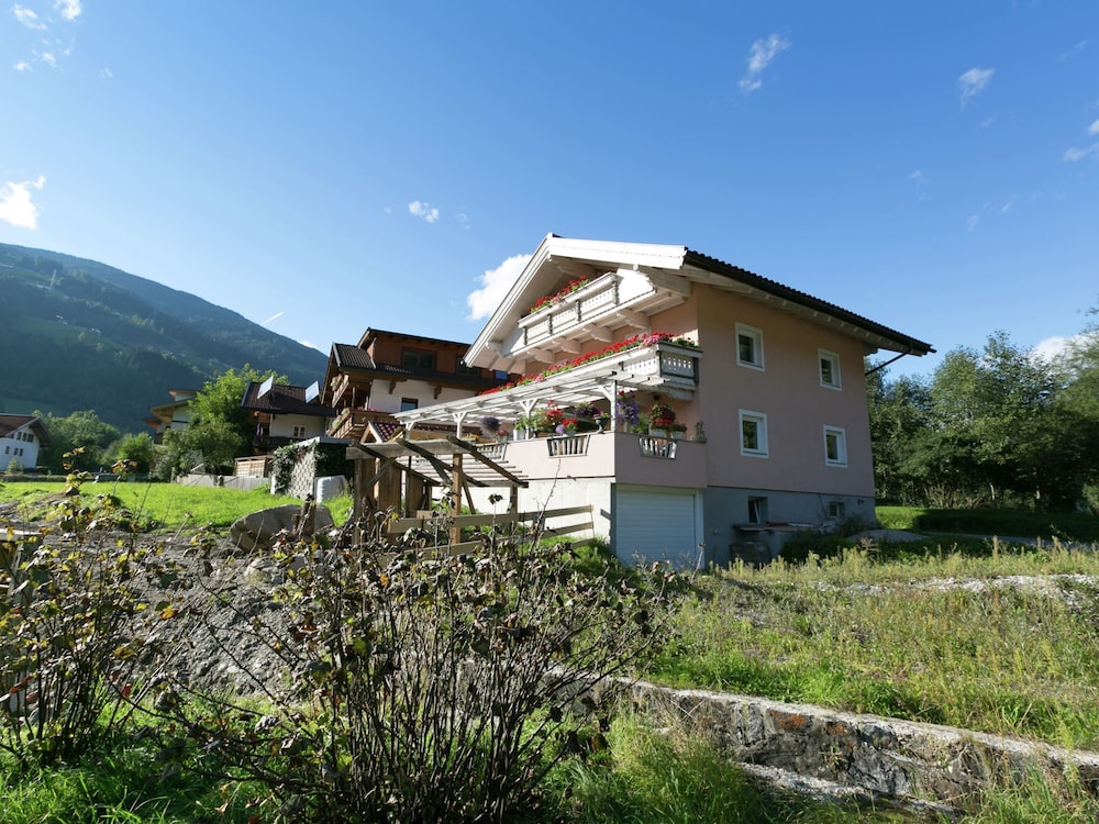 Apartment in Aschau Near Ski Hochzillertal