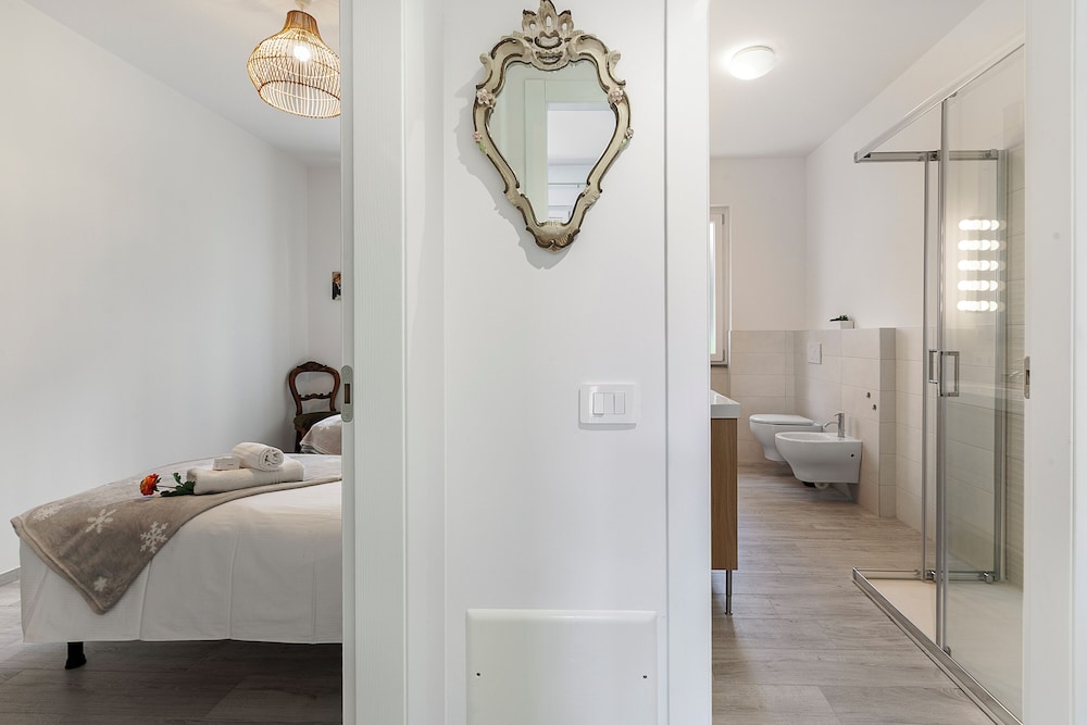 Incanto Del Lago 50 Meters From Lake
