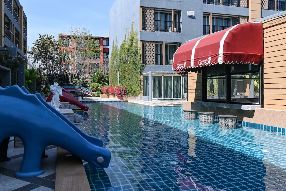 Golden Sea Hua Hin